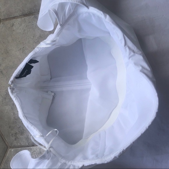 Theory LAUREEMA Off Shoulder BuildIn Bra Poplin White Top Ballon Puff Sleeve - Picture 10 of 16